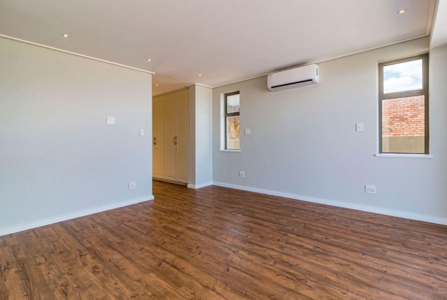 7 Bedroom Property for Sale in Fairhaven Country Estate Western Cape